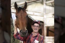 John and She's It Again