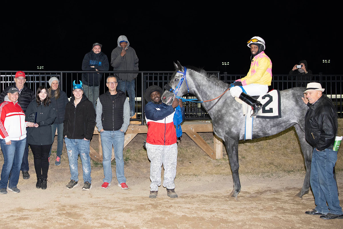 Orange Theory in the winner's circle at Century Mile
