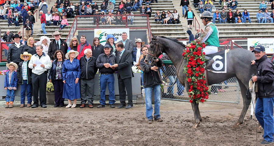 Law Master in the winner's circle for the Alberta Derby at Evergreen Park